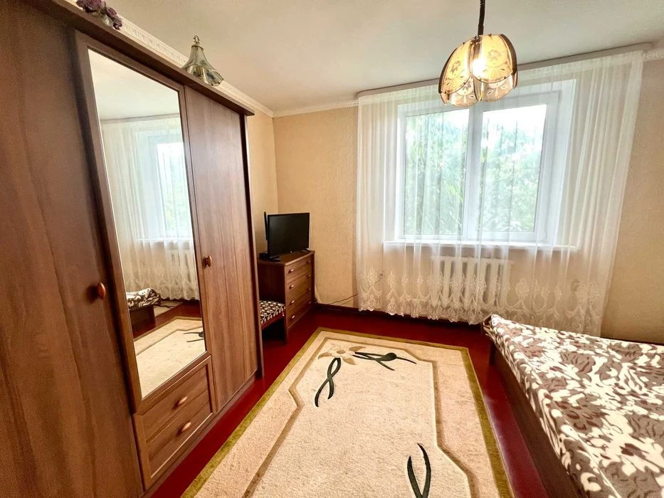 Продається будинок на Старому місті