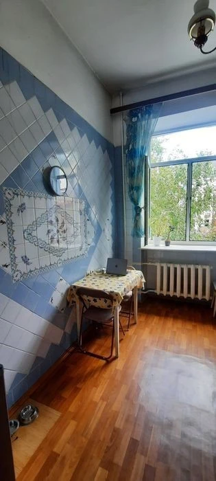1-room apartment in the very center of Kyiv, Yaroslaviv Val St., 21d