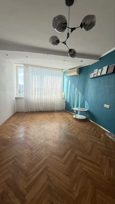 3-room apartment for sale on the Embankment! Strelka! Center