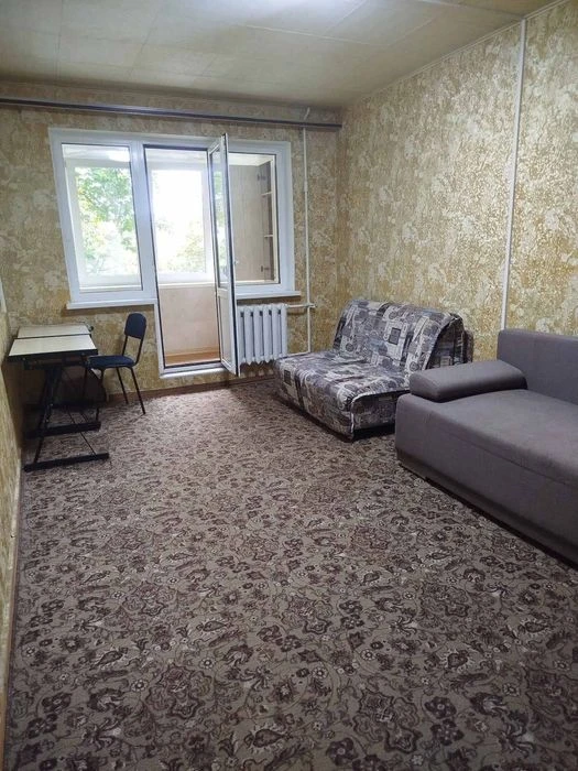 Первая ПРОДАЖА! 2 ком.44 м ул.Ген.Петрова/Космонавтов