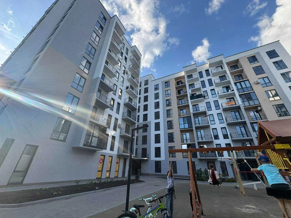 ПРОДАЖ 3-кімнатної квартири