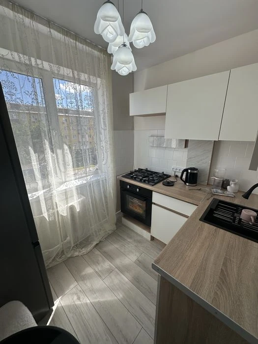 Продаж двокімнатної квартири в центрі