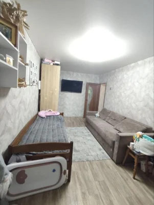 Продаж 1 кімнатної квартири р-н Довженка