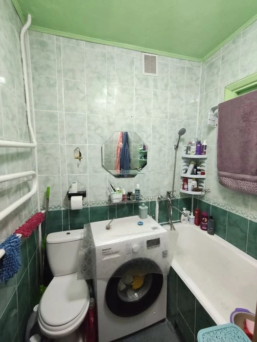 Продаж 1 кімнатної квартири р-н Довженка