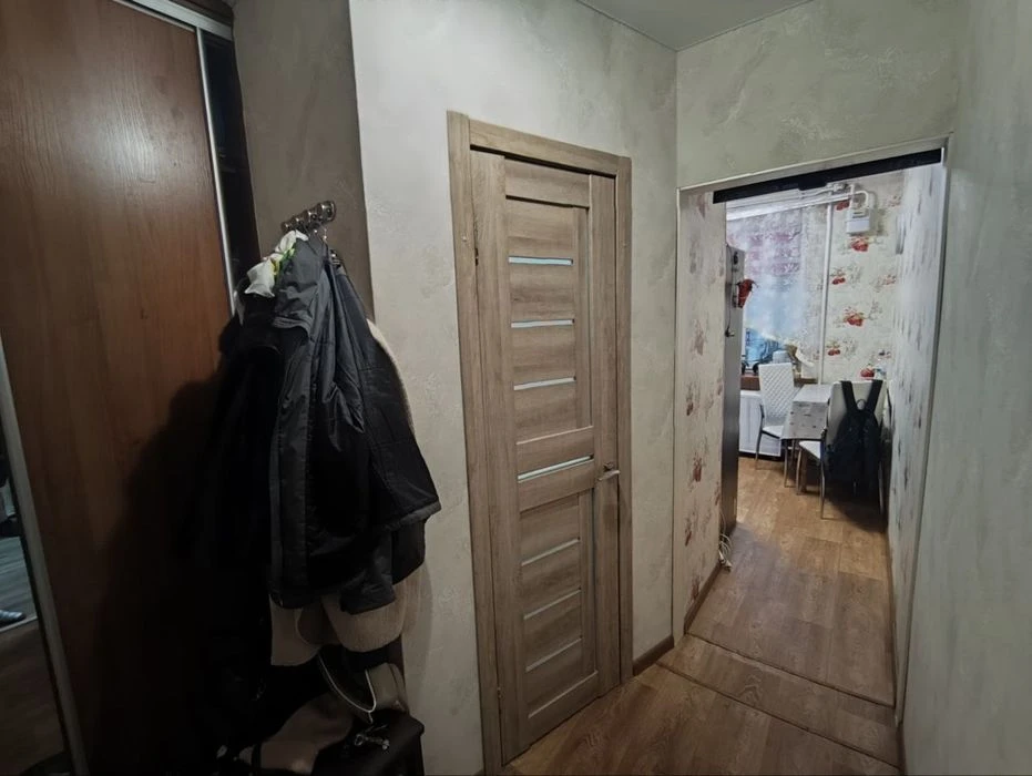 Продаж 1 кімнатної квартири р-н Довженка