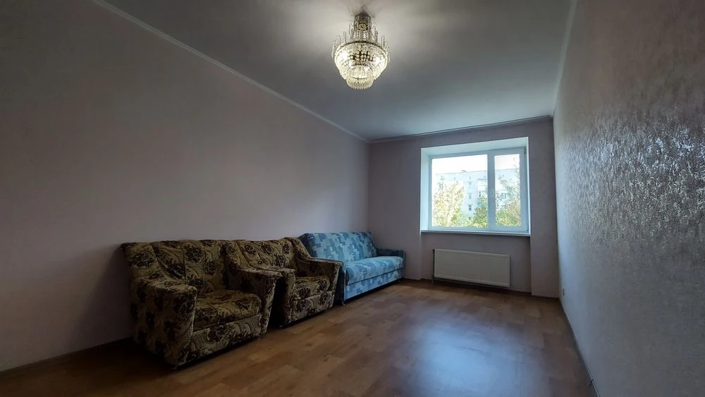 2-х кімнатна квартира 65м² вул. Старобілоуська  61б