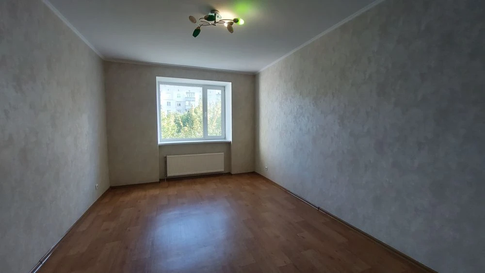 2-х кімнатна квартира 65м² вул. Старобілоуська  61б