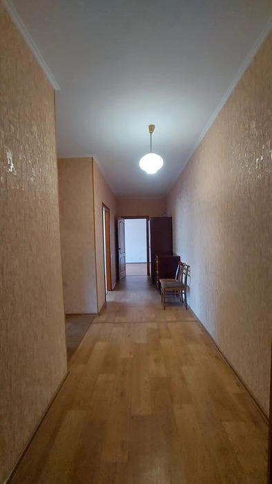 2-х кімнатна квартира 65м² вул. Старобілоуська  61б