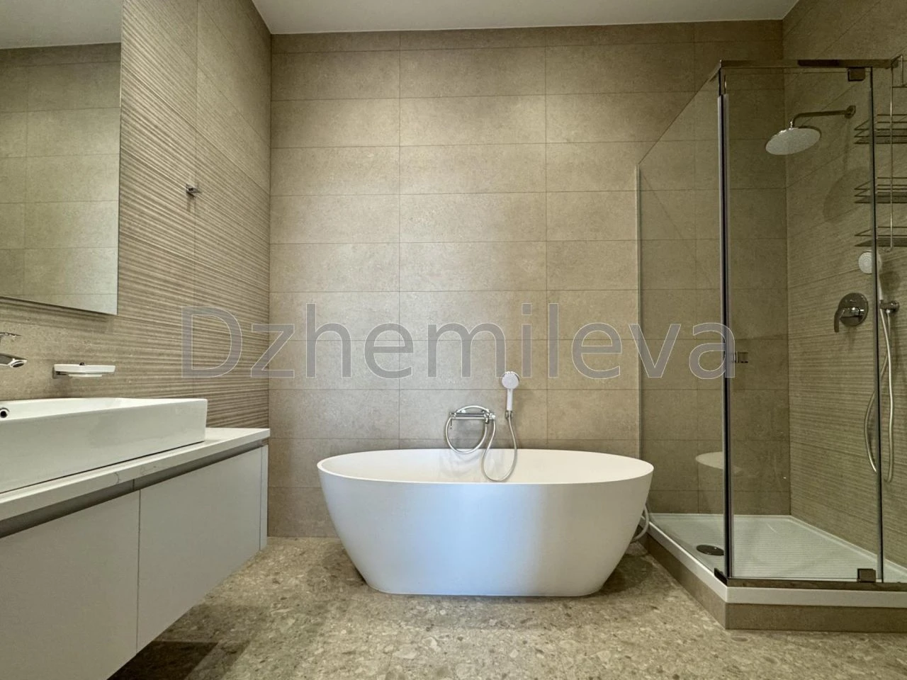 Здам апартаменти: кiмнат 4, площа 175 м² у Києві, Печерський