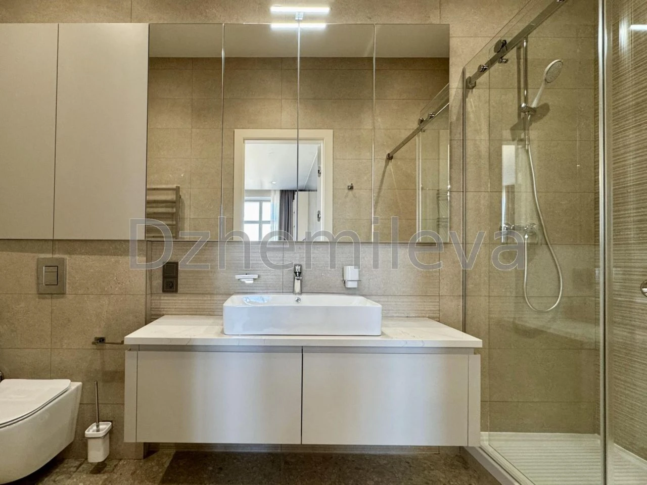 Здам апартаменти: кiмнат 4, площа 175 м² у Києві, Печерський