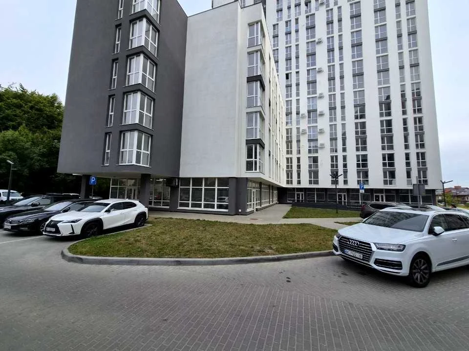Квартира. Львів, Володимира Великого вул. (Артема)