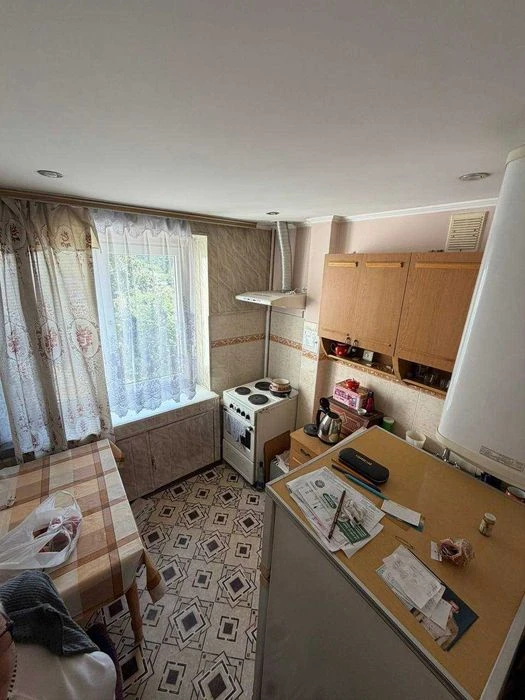 Продаж 1-кім. квартири, вул. Шевченка/Рясне