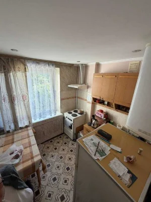 Продаж 1-кім. квартири, вул. Шевченка/Рясне