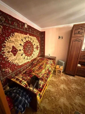 Продаж 1-кім. квартири, вул. Шевченка/Рясне