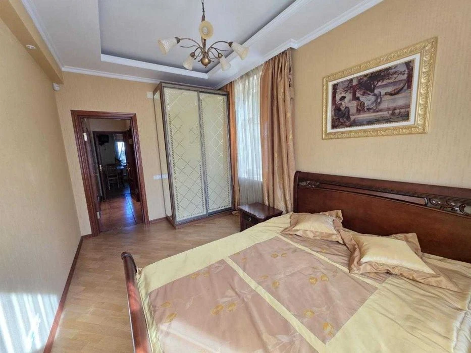 Продаж 3-кімнатної квартири у Львові на вулиці Цегельського