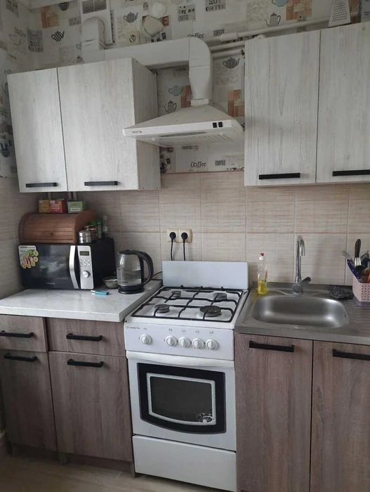 Продаж 1 кімнатної квартири з ремонтом в Рясне, Львів