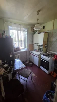 Продам 2к квартиру Александра Поля пр. 109,