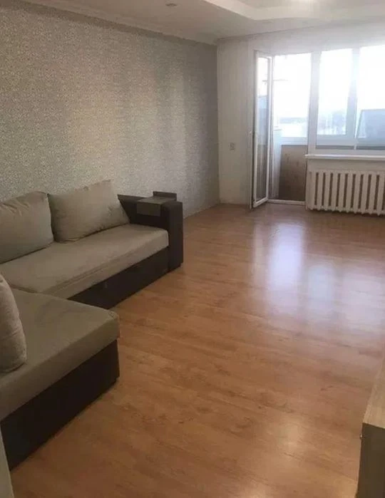 Продам 3-комн квартиру в районе Мира просп.