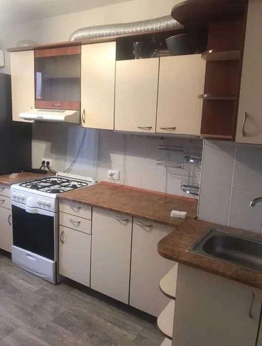 Продам 3-комн квартиру в районе Мира просп.