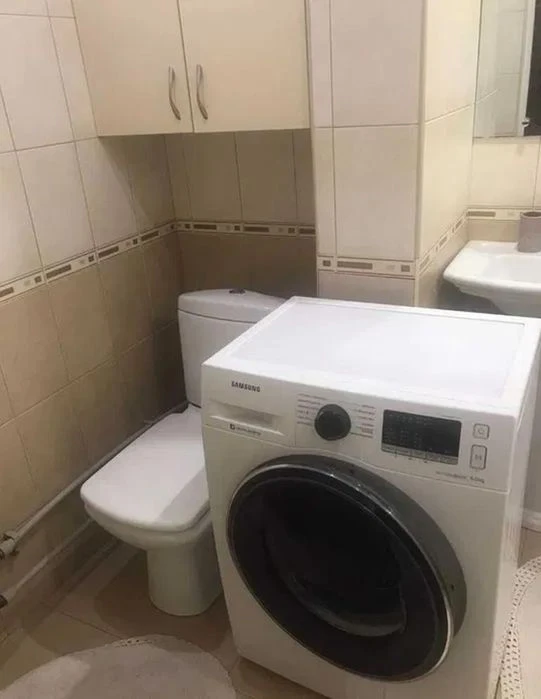 Продам 3-комн квартиру в районе Мира просп.