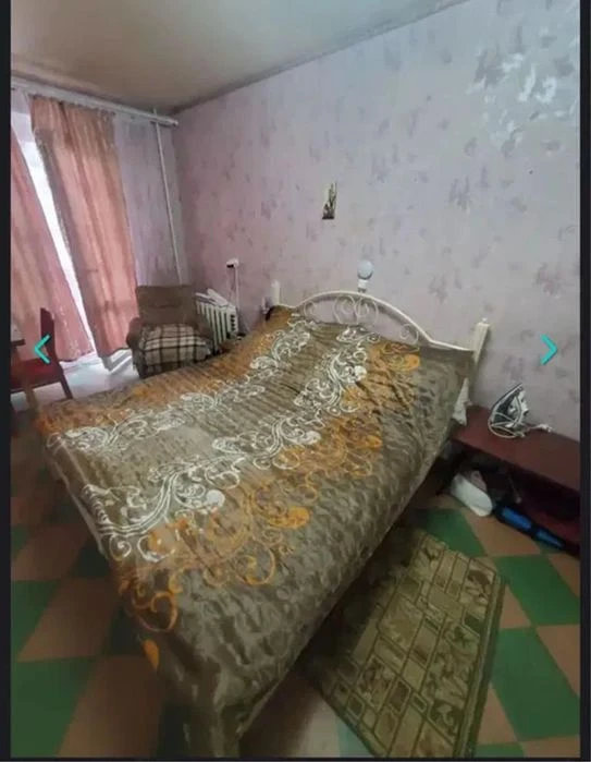 Продам 2-комн квартиру в районе Ковалевской Софьи ул.