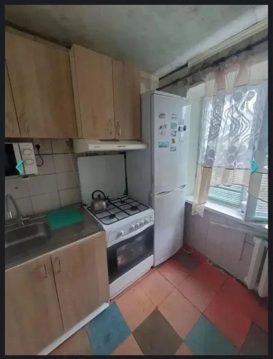 Продам 2-комн квартиру в районе Ковалевской Софьи ул.