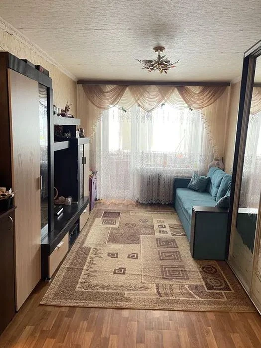 Продам 3-комн квартиру в районе Донецкое шоссе
