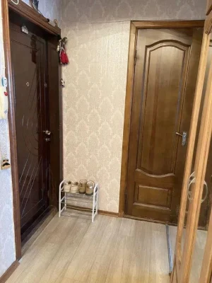Продам 3-комн квартиру в районе Донецкое шоссе