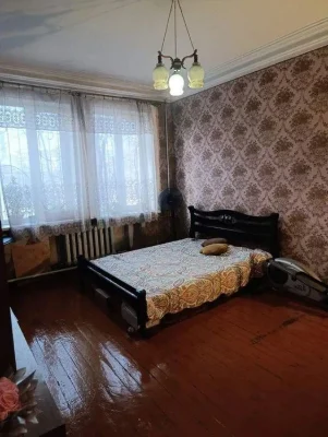 Продам 2-комн квартиру в районе Каруны ул.