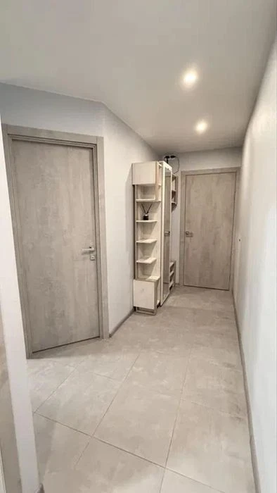 Продам 3-комн квартиру в районе Ковалевской Софьи ул.