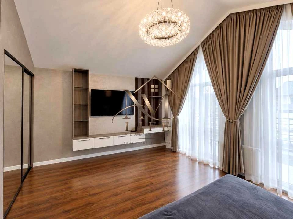 Будинок. Київ, Садова вул.
