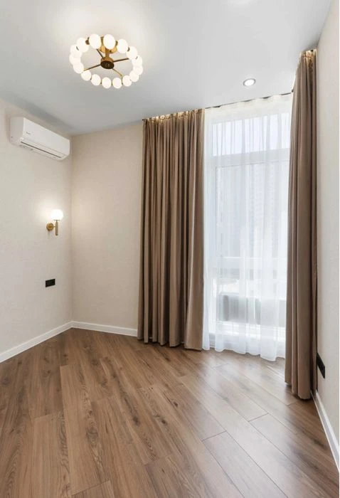 Продам 1 к. квартиру  в ЖК 60 Жемчужина, ул. Краснова. гос.