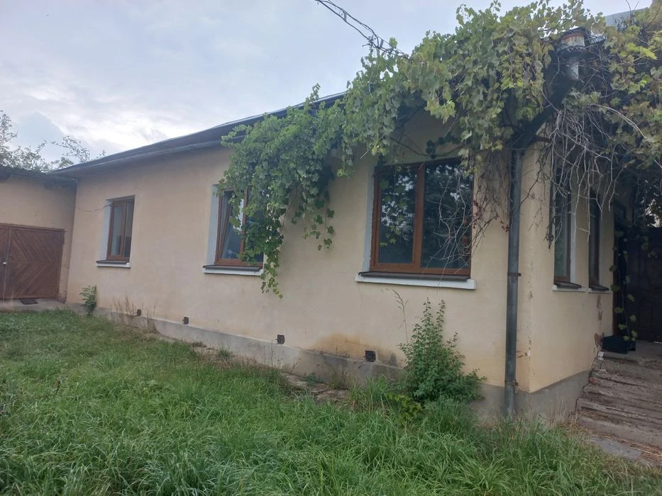 Продаж! Будинок  біля Івано- Франківська