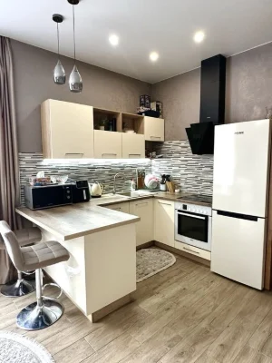 _Продаж 1 к. квартира з влвсною терасою на землі