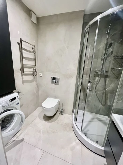 Designer euro-3 room in the Respublika residential complex | come and live | m