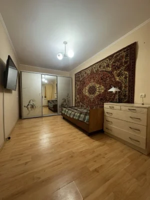 3-кімнатна квартира на Автовокзалі, 2 поверх, цегла‼️