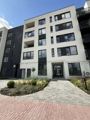 Продам 1 К у ЖК Емпатіка