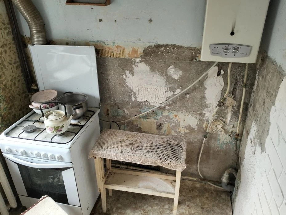 2к.кв.,ул.Театральная-пр.Богоявленский 15900$,торг