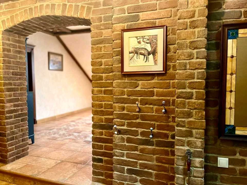 Квартира. Львів, Андрія Мельника вул. ()