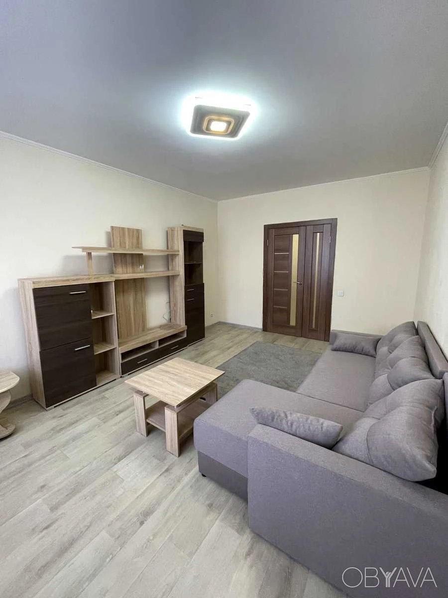 3 кімн. квартира Миколи Бажана просп., 28-В