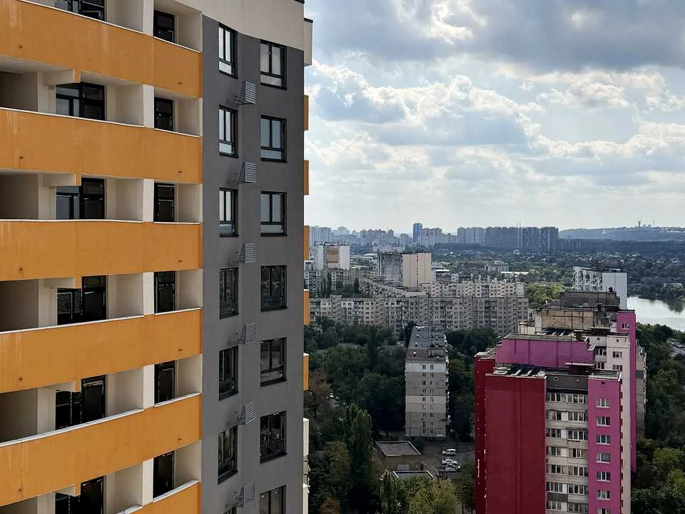 Квартира. Київ, Миколи Кибальчича вул.