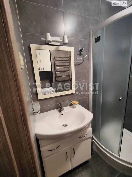 Продаж 2 рівневої 3К Київ Китаївська 14/16