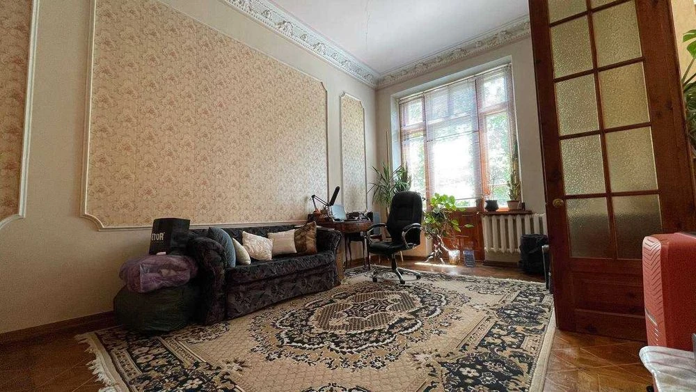 Продажа квартиры в центре Одессы на Льва Толстого 200 м2