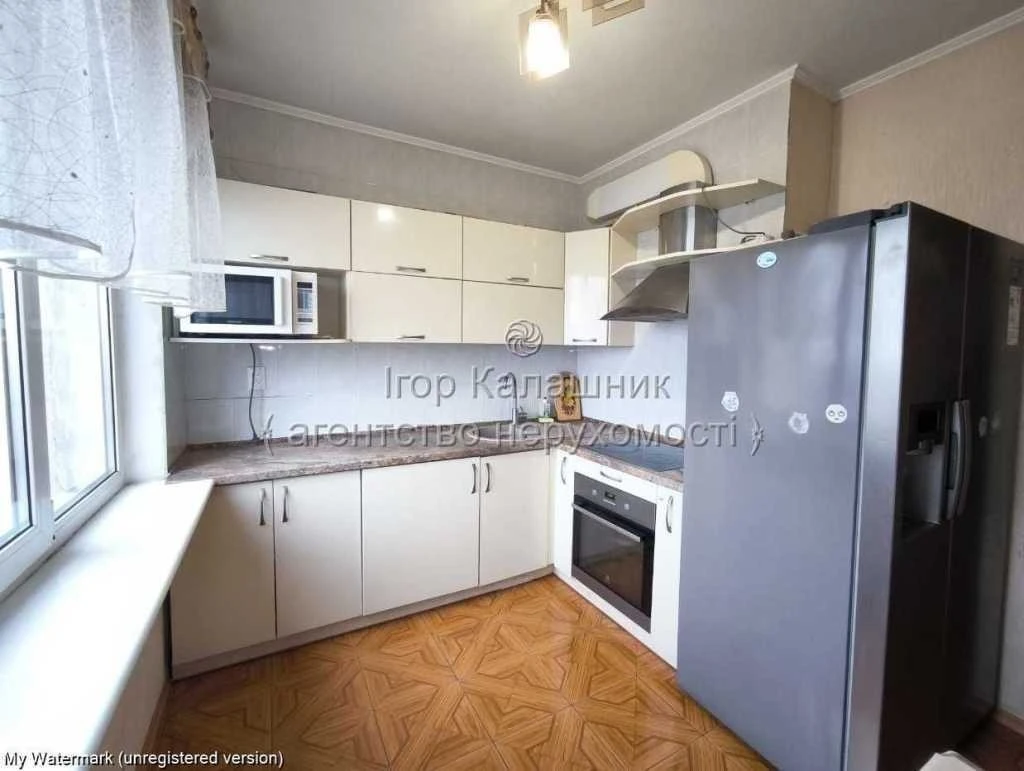3-room apartment for sale 72.1 m², Yuriy Lytvynskoho St.,