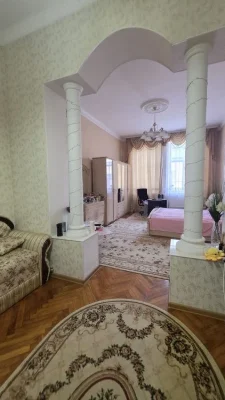 Продаж двокімнатної квартири р-н Філармонії