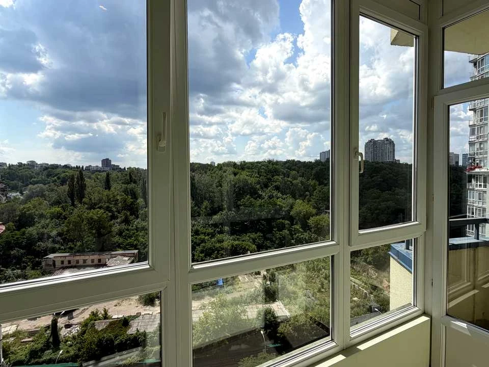 Квартира. Київ, Мокра вул. (Кудряшова)