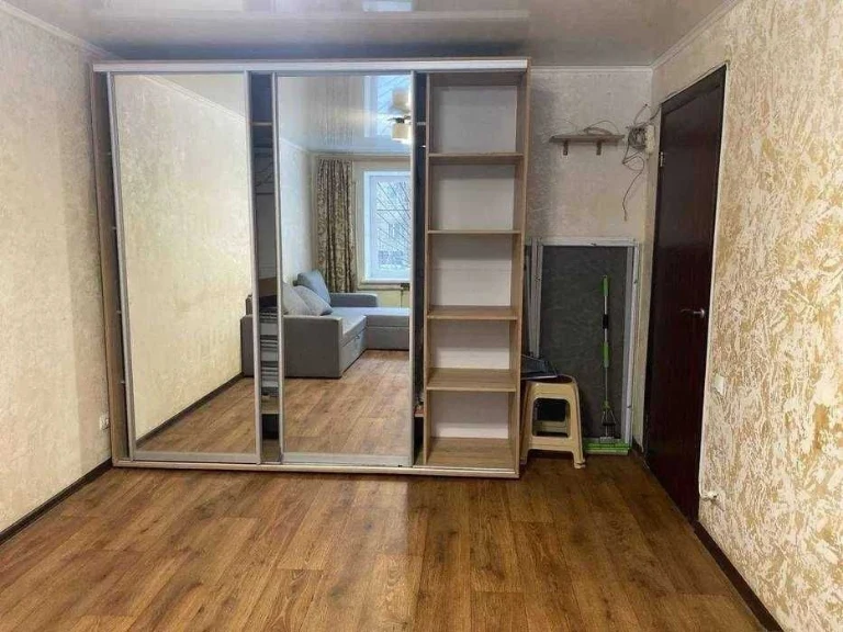 Купите 1 комнатную квартиру НЕДОРОГО