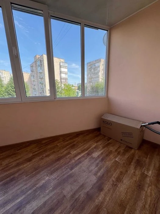 % Продам 3-кімнатну квартиру в районі Автовокзалу