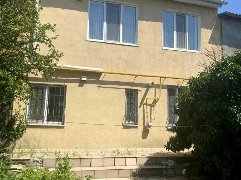 Будинок. Одеса, Академіка Заболотного вул.