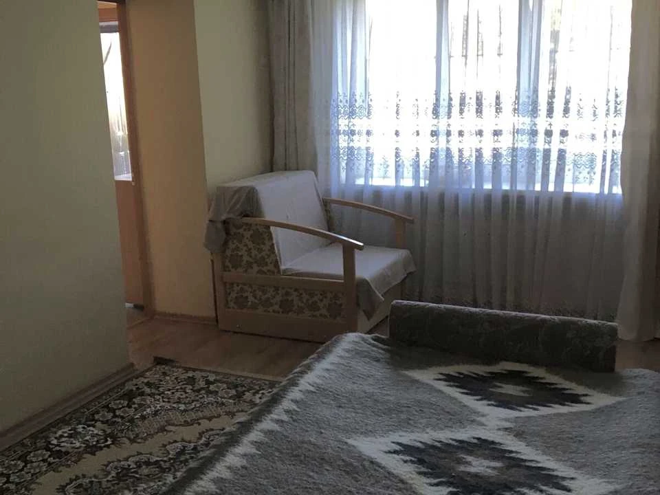 Будинок. Одеса, Академіка Заболотного вул.